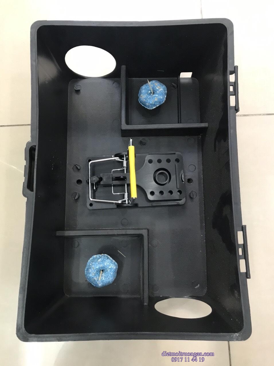 Hộp bẫy chuột  ( hộp trạm chuột ) Lỗ Sole dùng cho Trang Trại, Nhà Máy, Xưởng