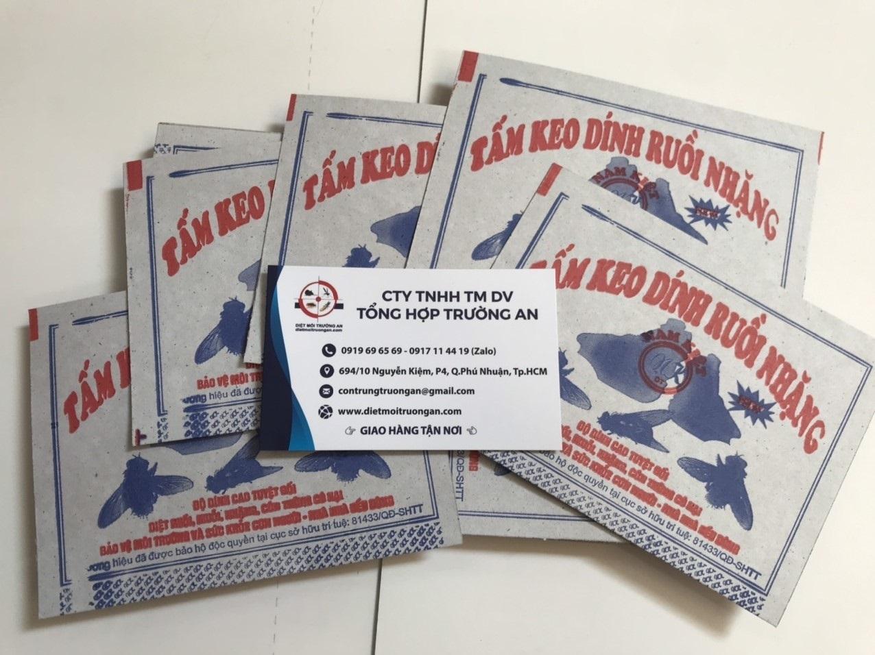 Keo dính ruồi rẻ tiền